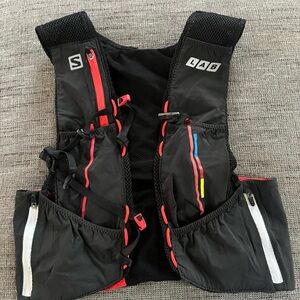 Salomon S/LAB hydration vest